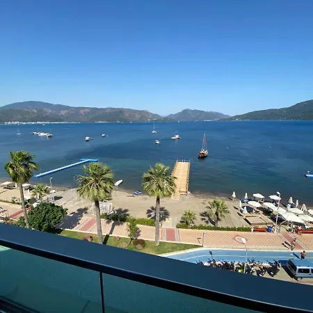 Yuzbasi ホテル 3*