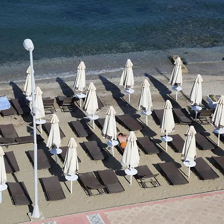 Yuzbasi 3* マルマリス