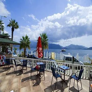 Hotel Bliss Beach Hotel