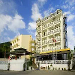 Yuzbasi Hotel 3*